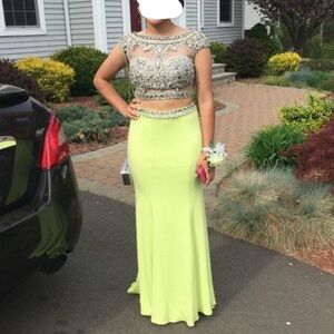 XS Size 4 lime green 2-piece prom dress